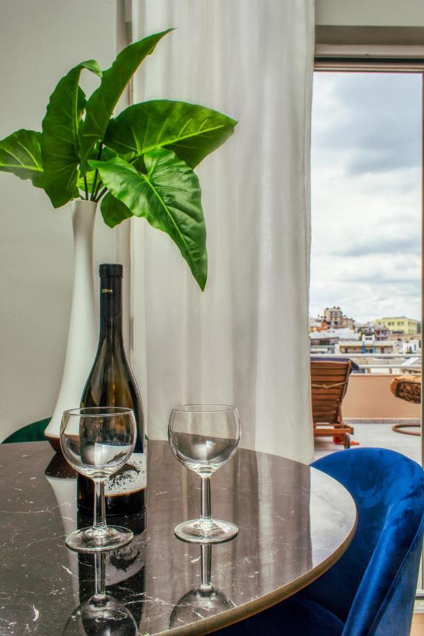 Luxury Penthouse Apartment Near The City Center Ираклио Екстериор снимка